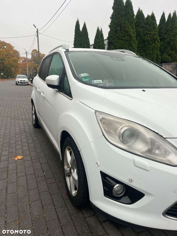 Ford Grand C-MAX - 8