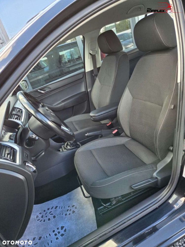 Skoda RAPID - 8
