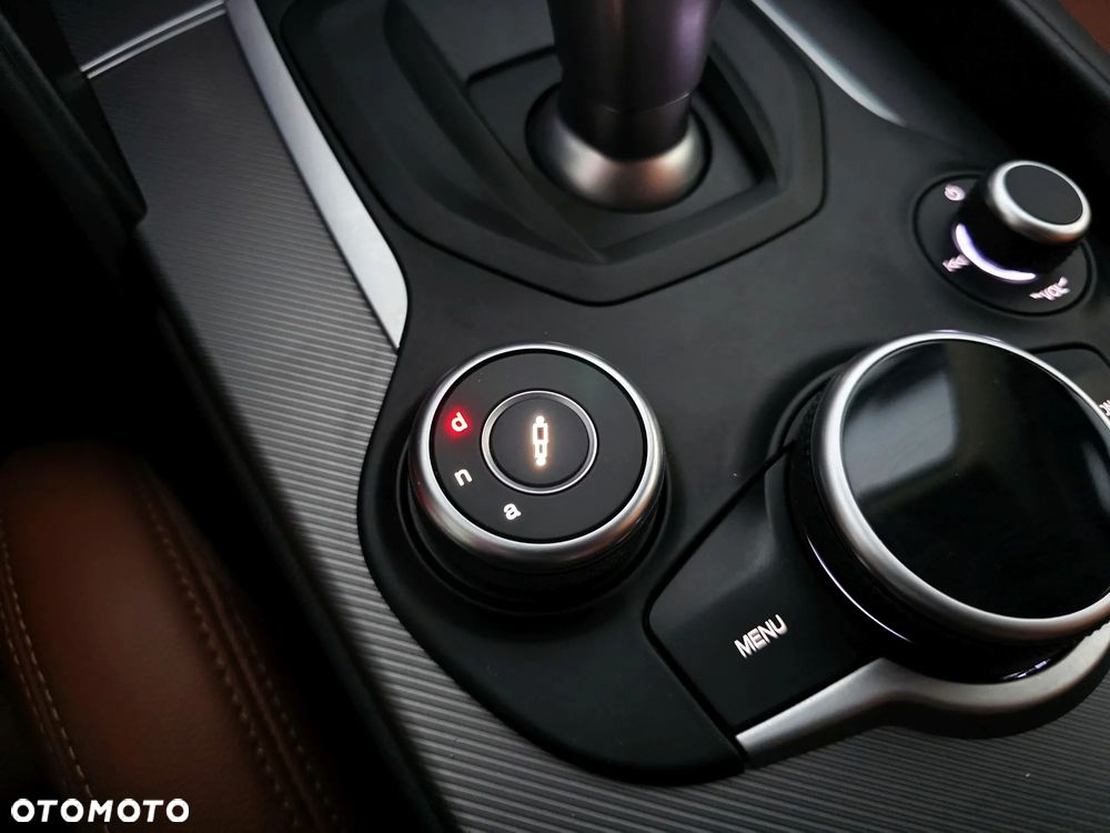 Alfa Romeo Giulia 2.0 Turbo Veloce Q4 - 20