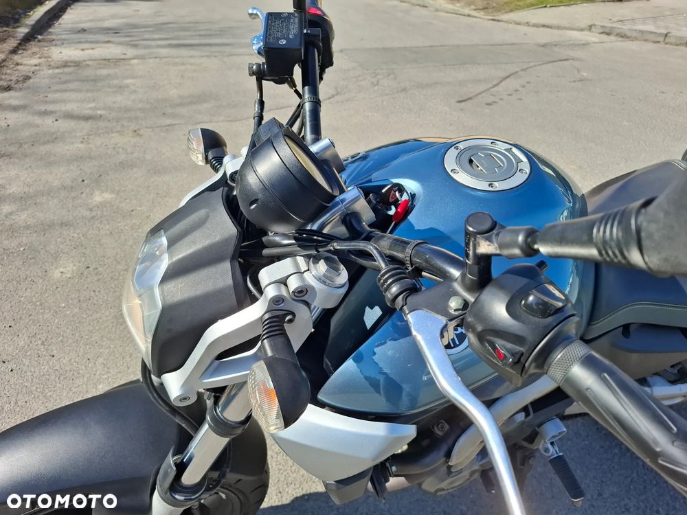 Yamaha MT - 1