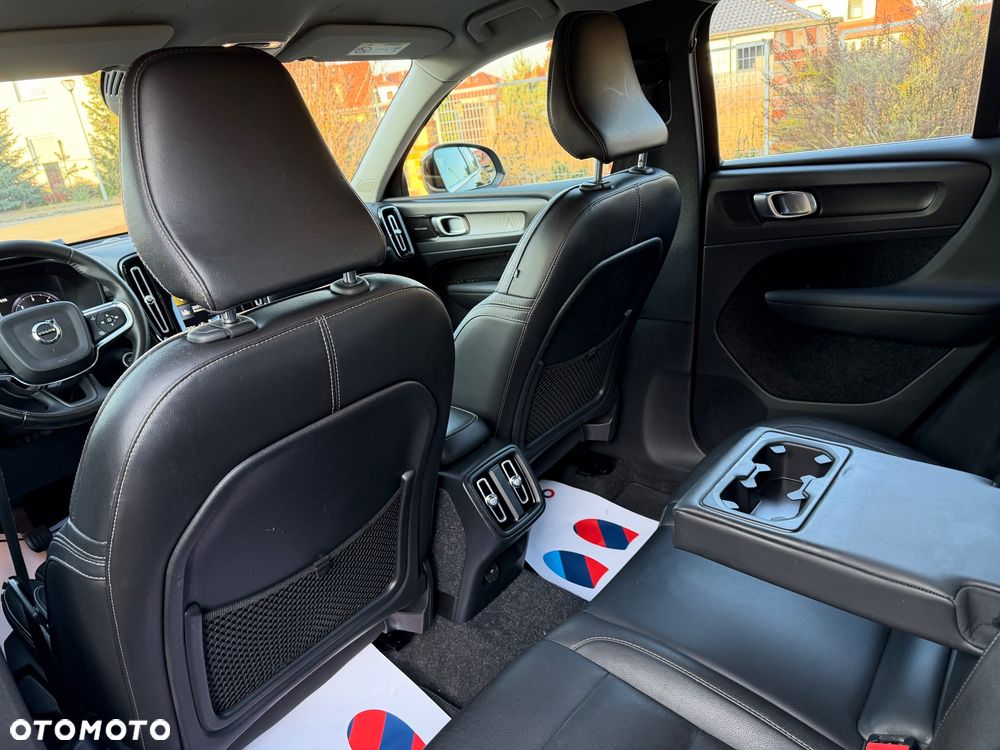 Volvo XC 40 D3 Momentum - 21