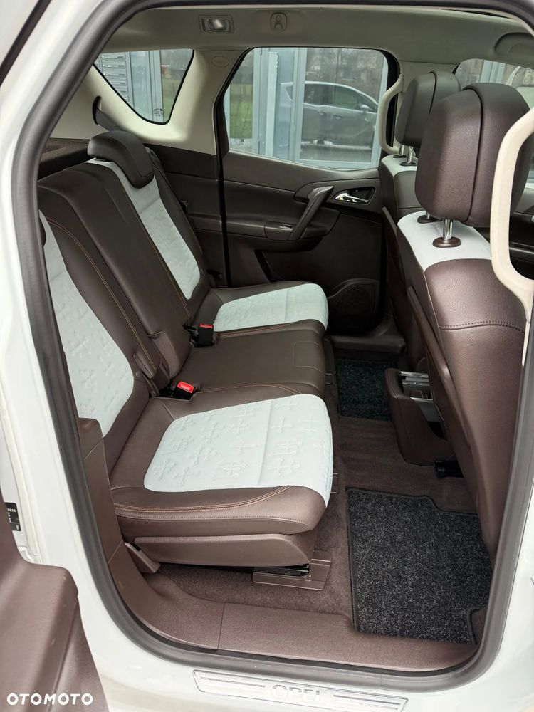 Opel Meriva 1.4 T Cosmo - 25