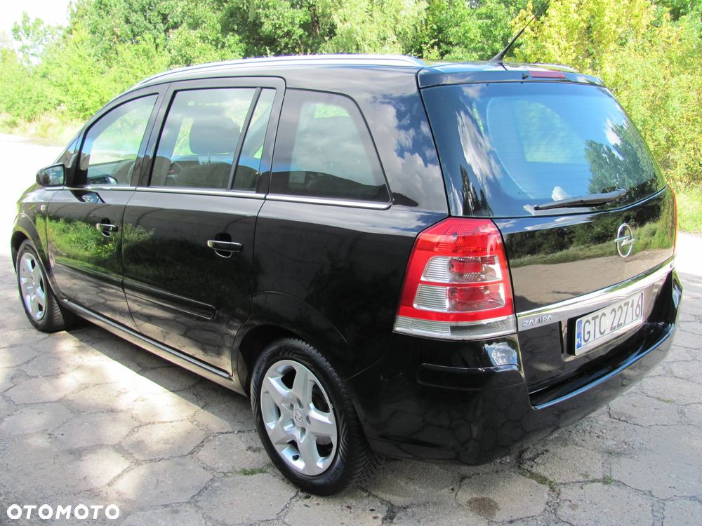 Opel Zafira - 4