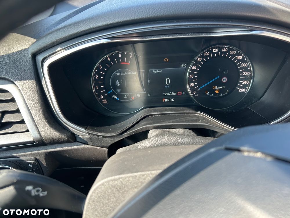 Ford Mondeo 2.0 TDCi Titanium PowerShift - 16
