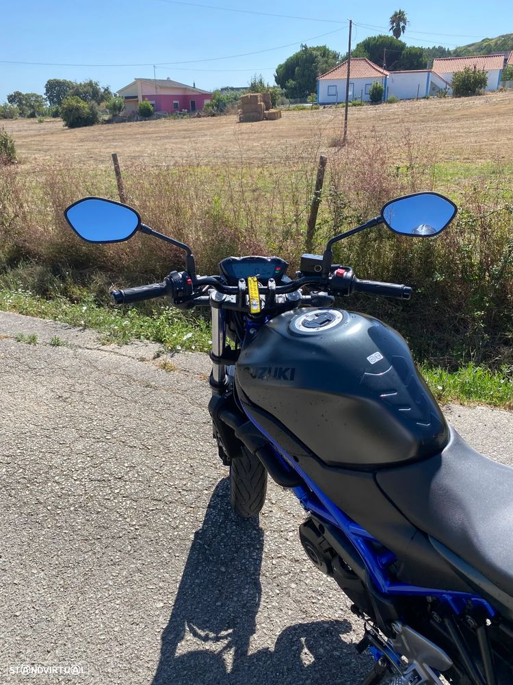 Suzuki SV - 8