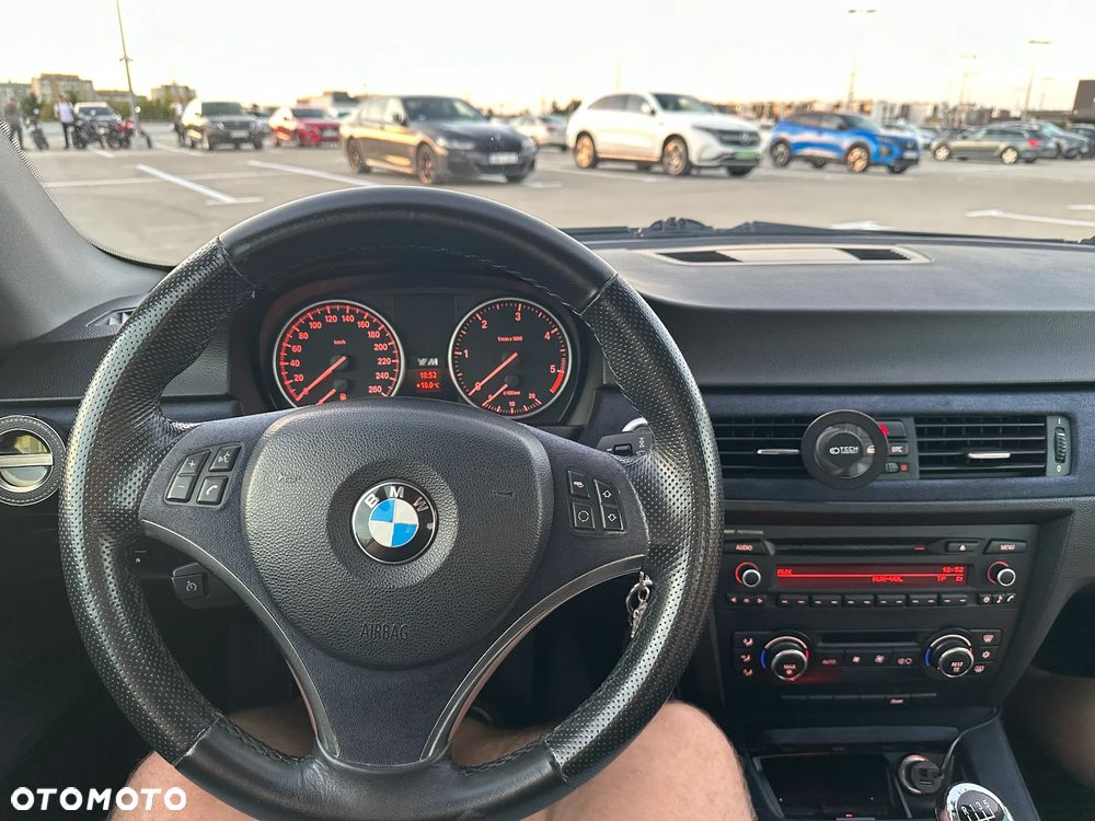 BMW Seria 3 320d - 12