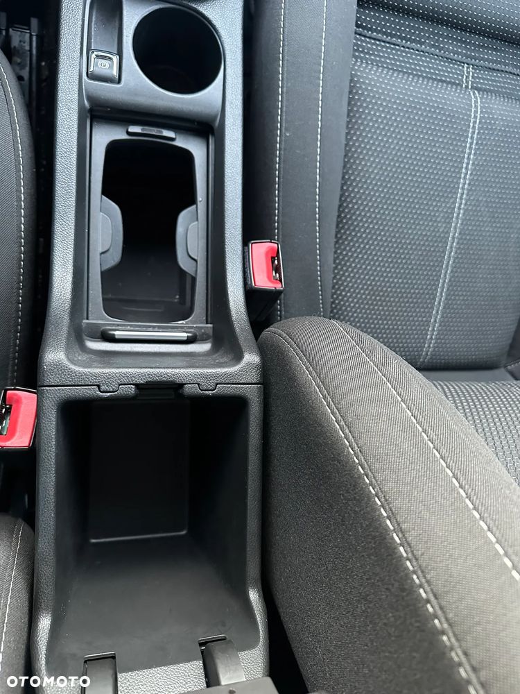 Opel Astra 1.4 Turbo - 15