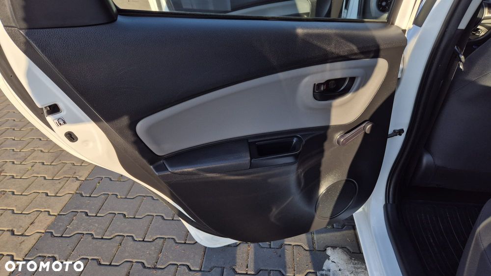 Toyota Yaris 1.5 Active - 15