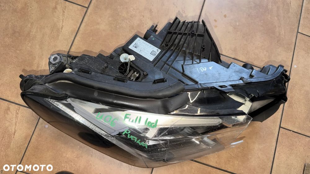BMW U06 FULL LED PRAWY REFLEKTOR LAMPA PRAWA 5A42248 NA CZĘŚCI - 2