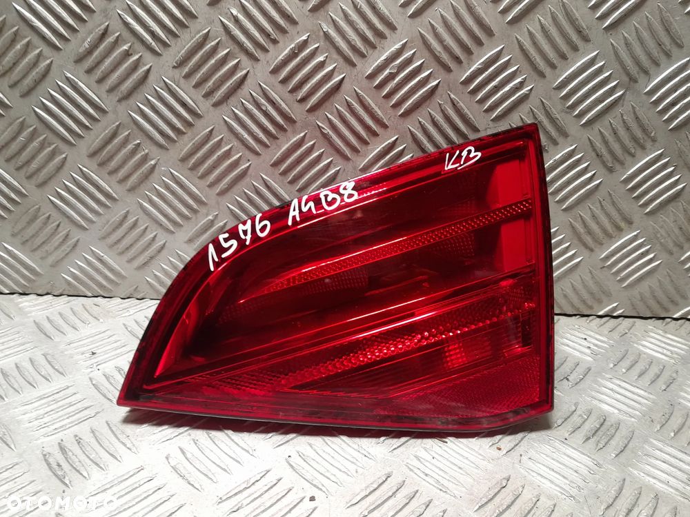 AUDI A4 B8 LAMPA PRAWA TYLNA PRWY TYŁ W KLAPE KOMBI 8K9945094 - 1