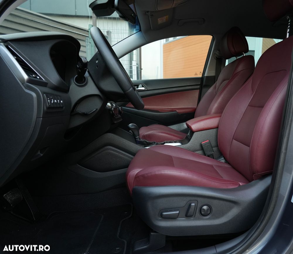 Hyundai Tucson 2.0 CRDI 4WD Automatik Premium - 21