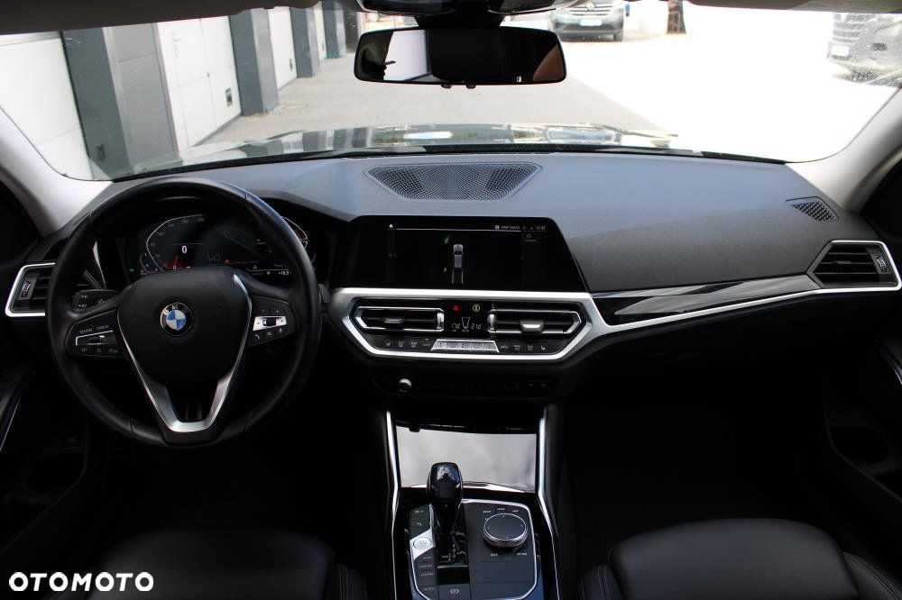 BMW Seria 3 - 30