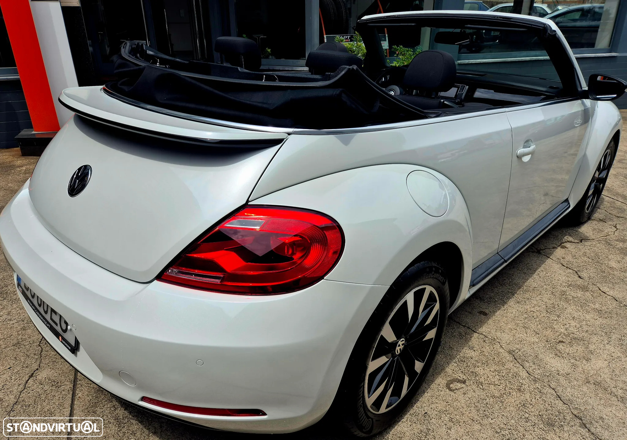 VW New Beetle Cabriolet 1.2 TSI Design DSG - 15