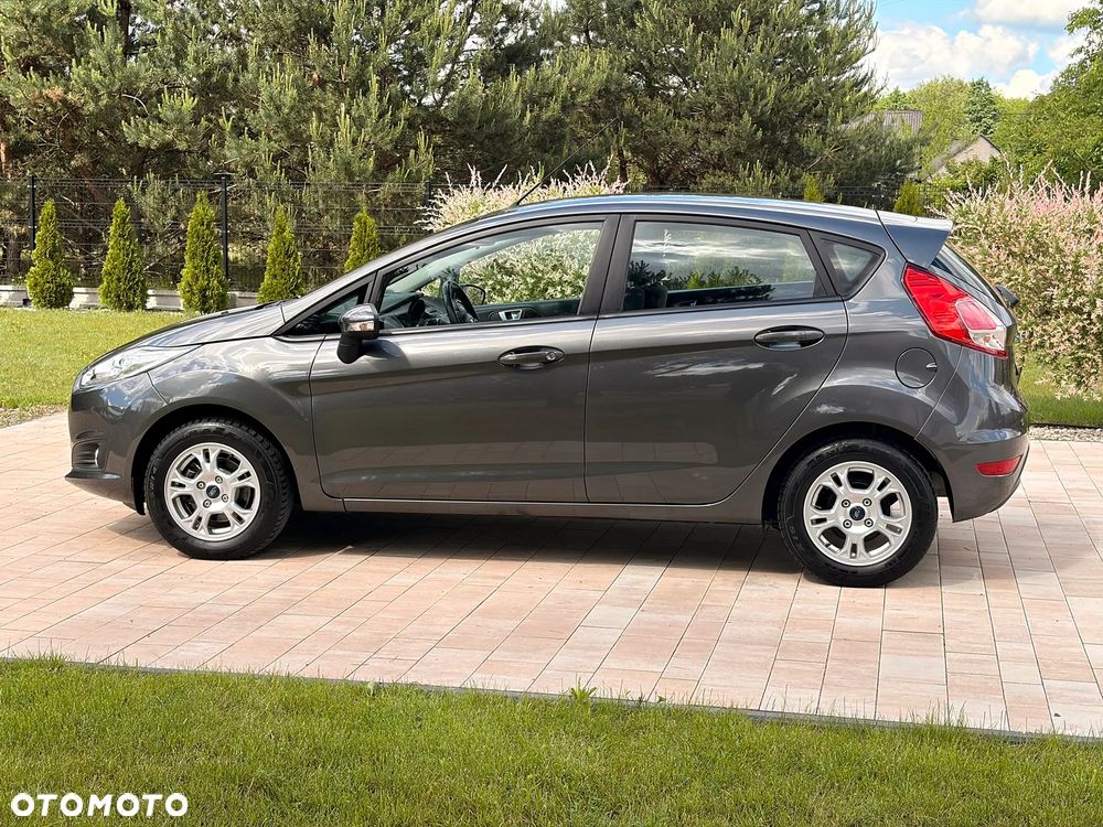 Ford Fiesta 1.25 Champions Edition - 14