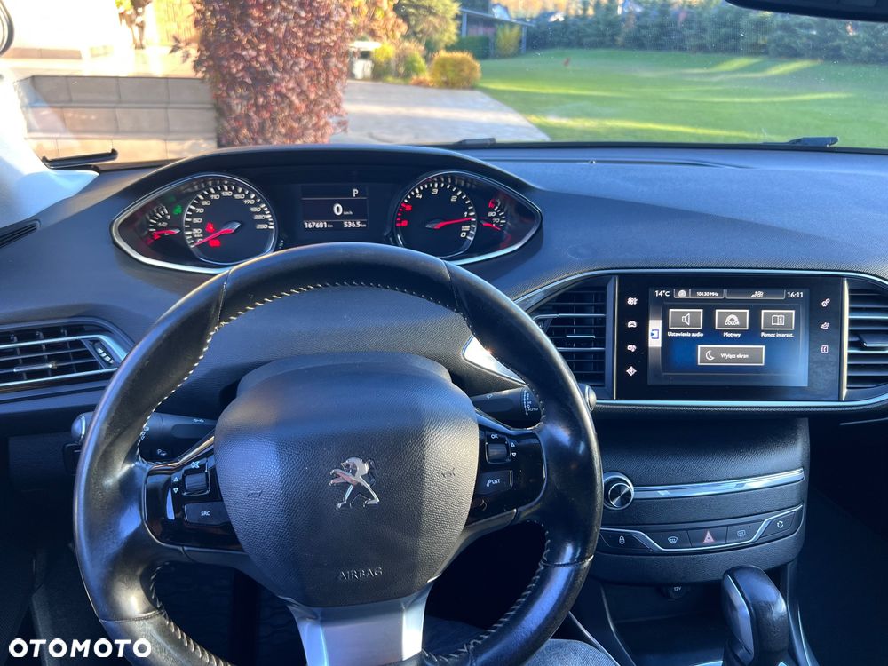 Peugeot 308 SW BlueHDi 150 Automatik Stop & Start Allure - 19