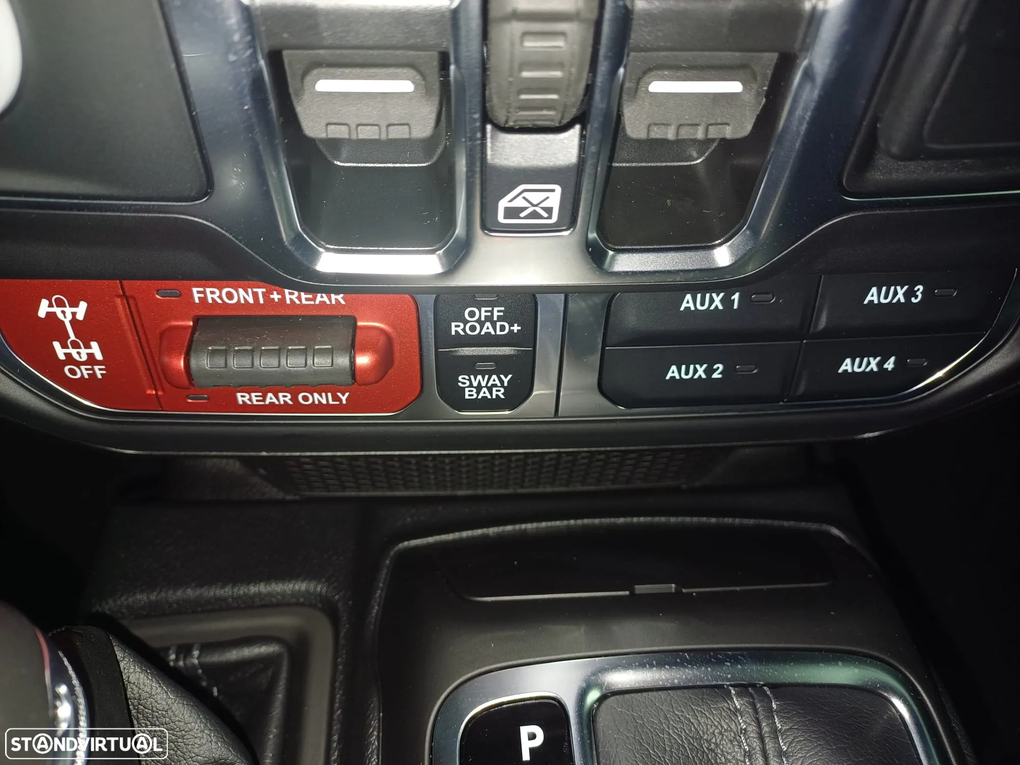 Jeep Wrangler - 23