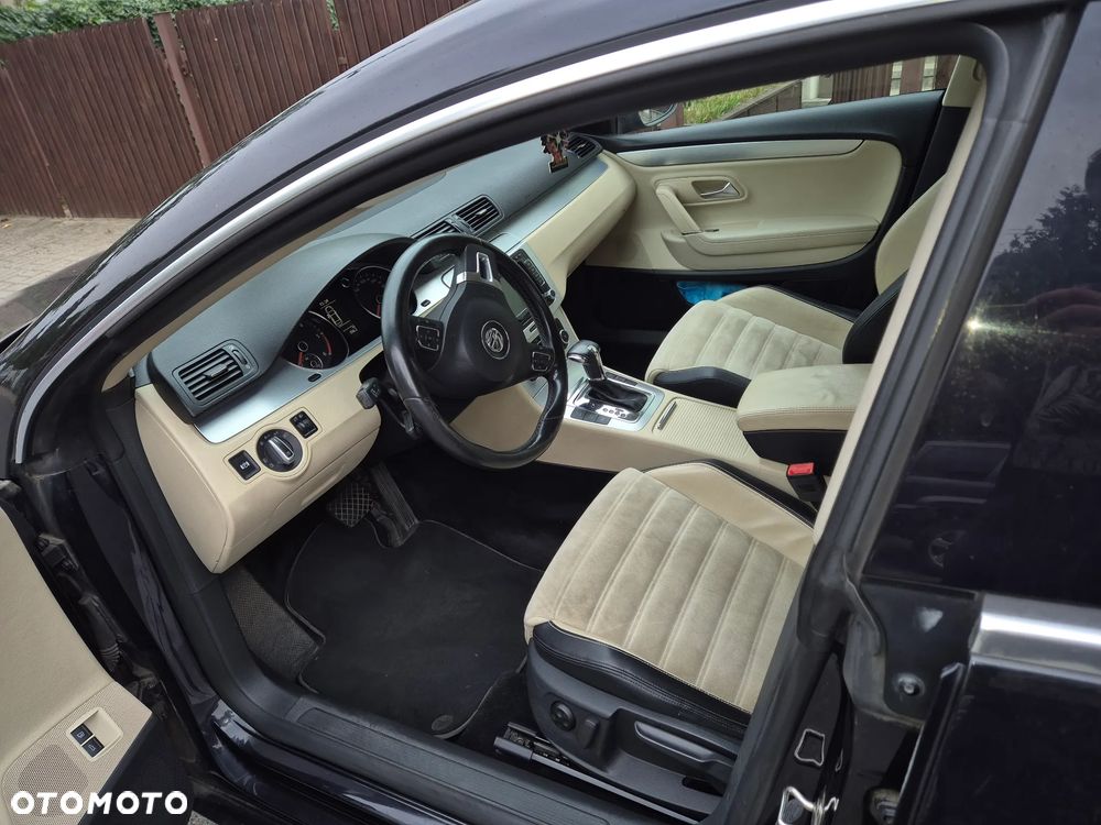 Volkswagen Passat - 8