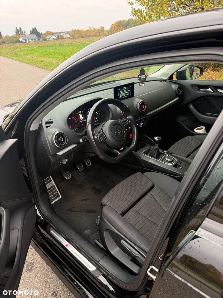 Audi A3 Sportback - 6
