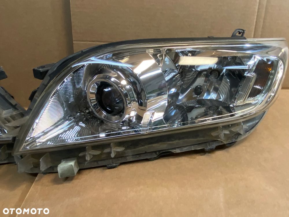 lampy rav4 III lift komplet eu całe - 2