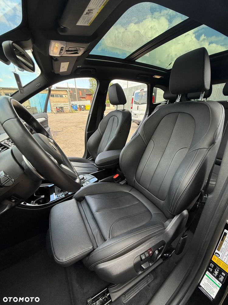 BMW X1 xDrive25i xLine sport - 36