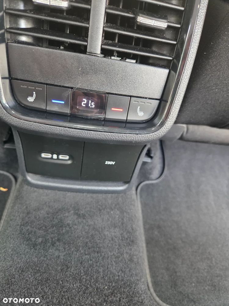 Skoda Octavia 2.0 TDI DSG Clever - 27