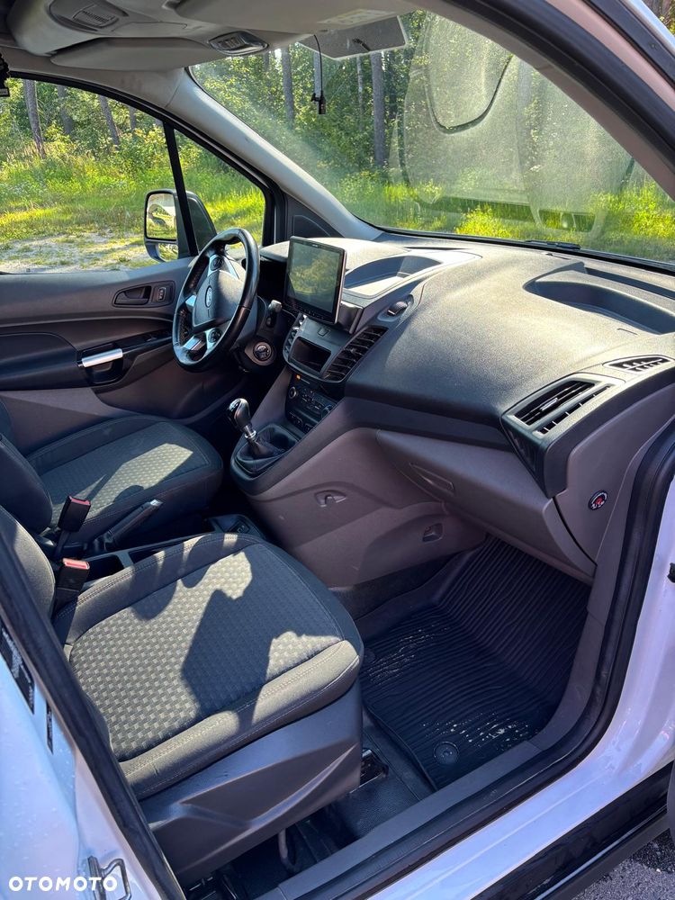 Ford Transit Connect - 15