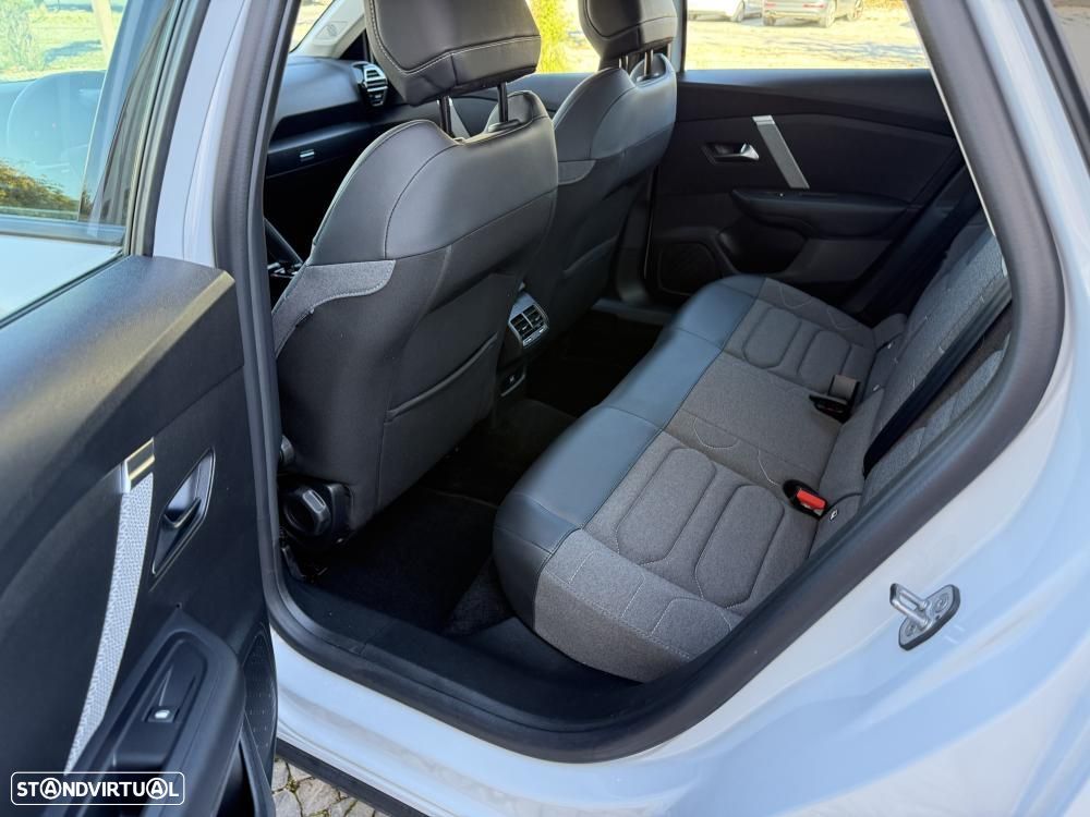 Citroën C4 X 1.5 BlueHDi Feel Pack EAT8 - 19