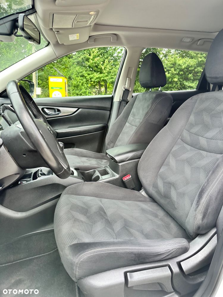 Nissan X-Trail 1.6 DIG-T Tekna - 17