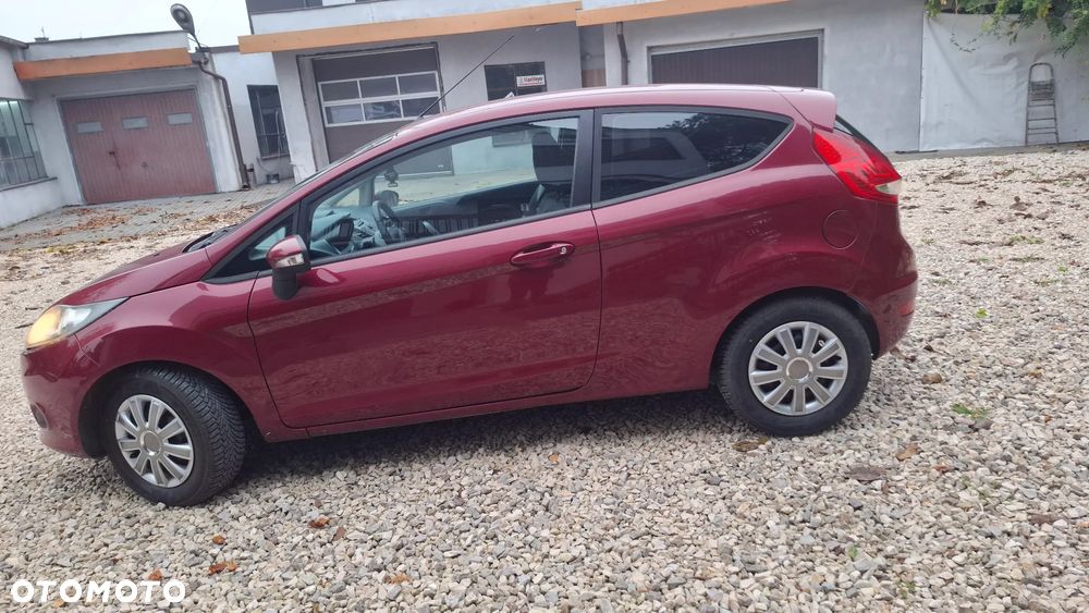 Ford Fiesta 1.25 Ambiente - 12