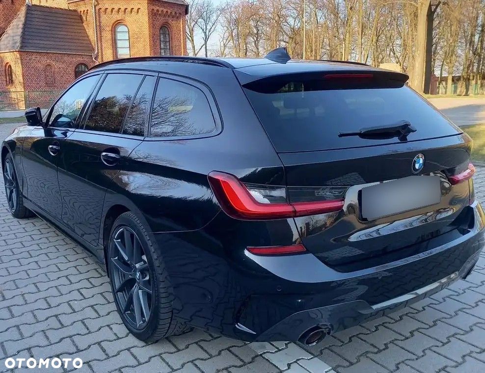 BMW Seria 3 330e xDrive M Sport sport - 4