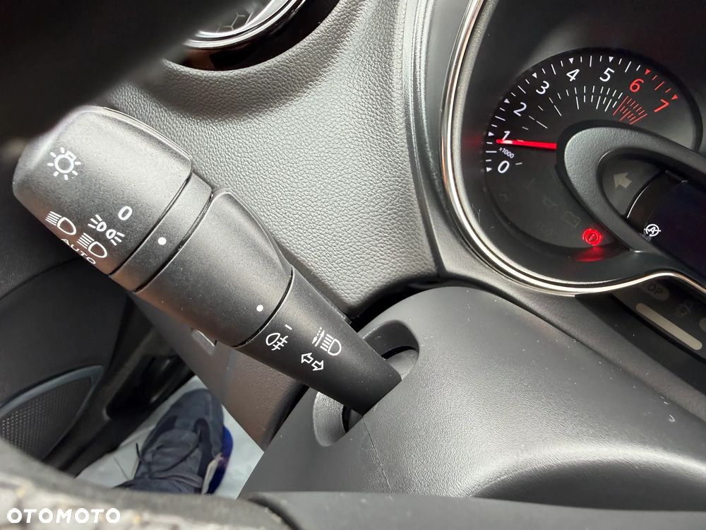 Renault Captur - 37