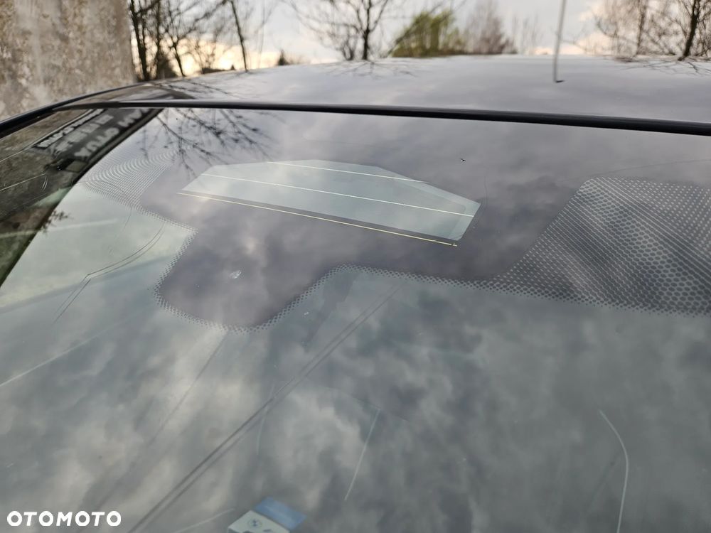 BMW Seria 5 545e xDrive M Sport sport - 38