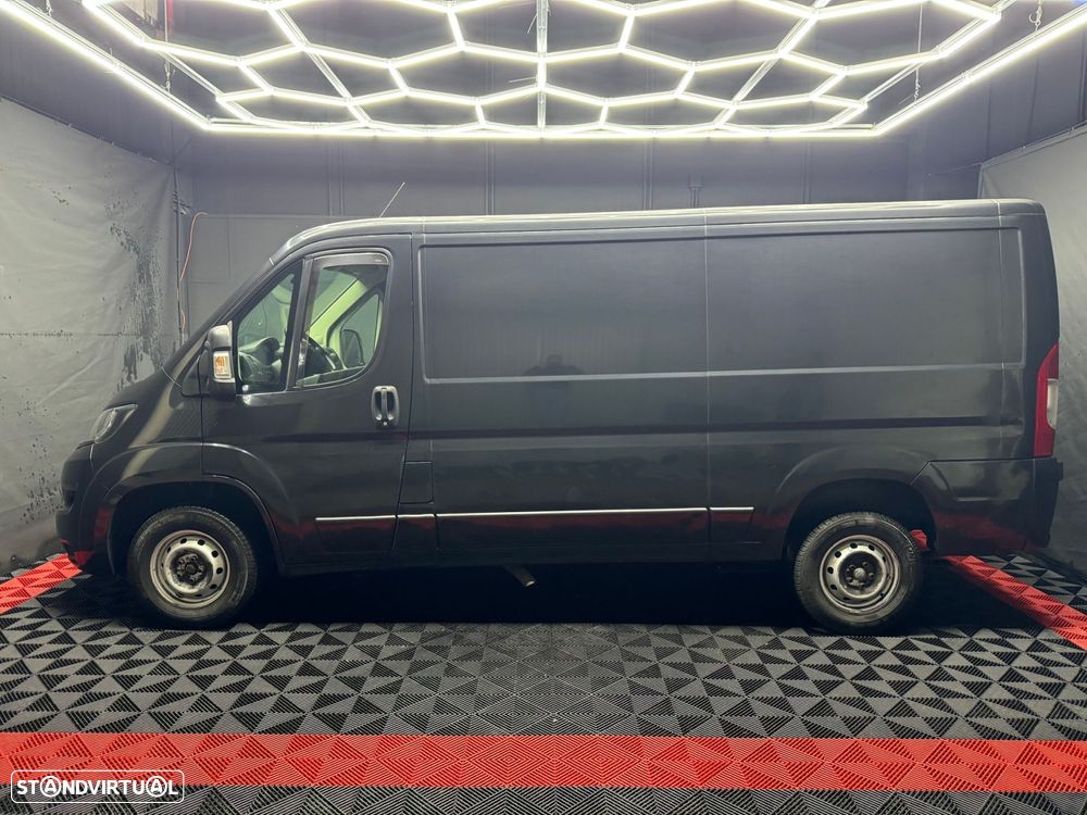 Peugeot Boxer Van (250) - 4