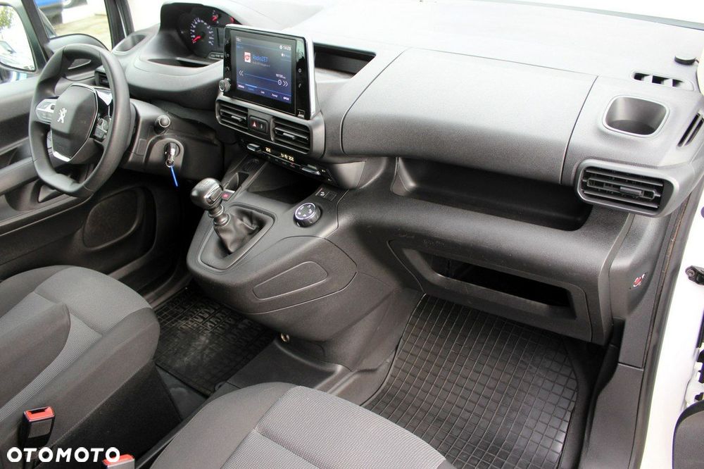 Peugeot Partner - 10