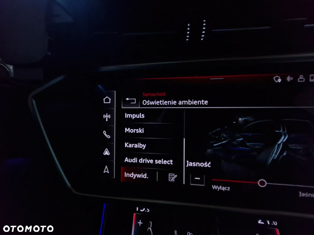 Audi A6 Avant 40 TDI quattro S tronic S line - 12