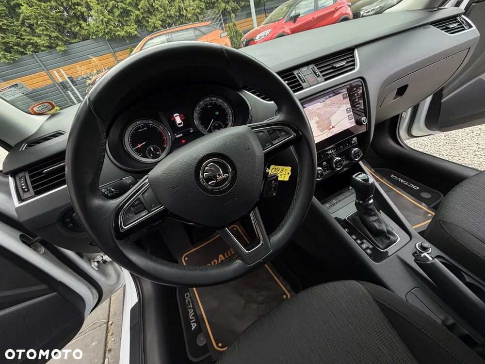 Skoda Octavia 1.5 TSI ACT DSG Ambition - 31