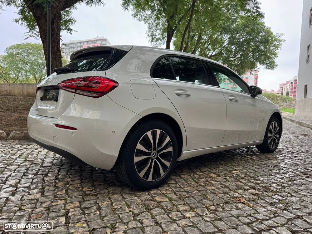 Mercedes-Benz A 250 e 8G-DCT - 3