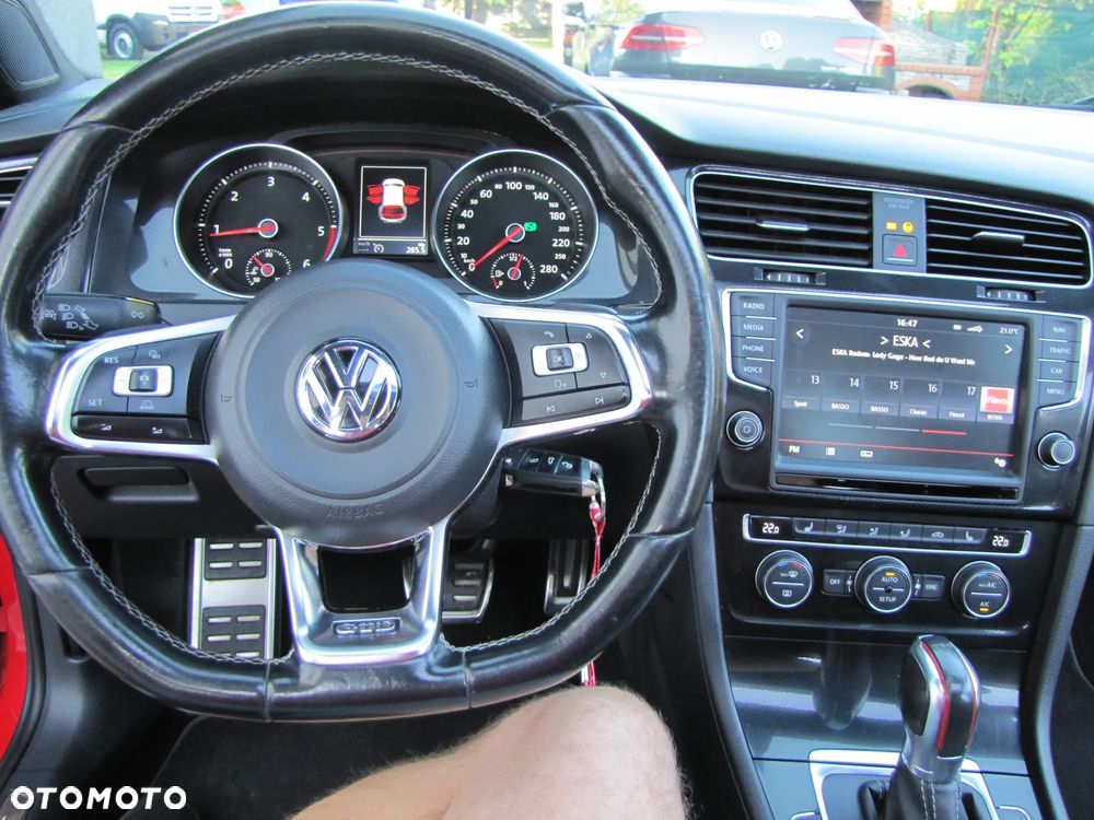 Volkswagen Golf VII 2.0 TDI BMT GTD DSG - 19