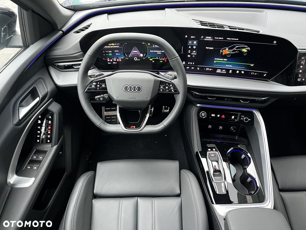 Audi Q5 Sportback - 12