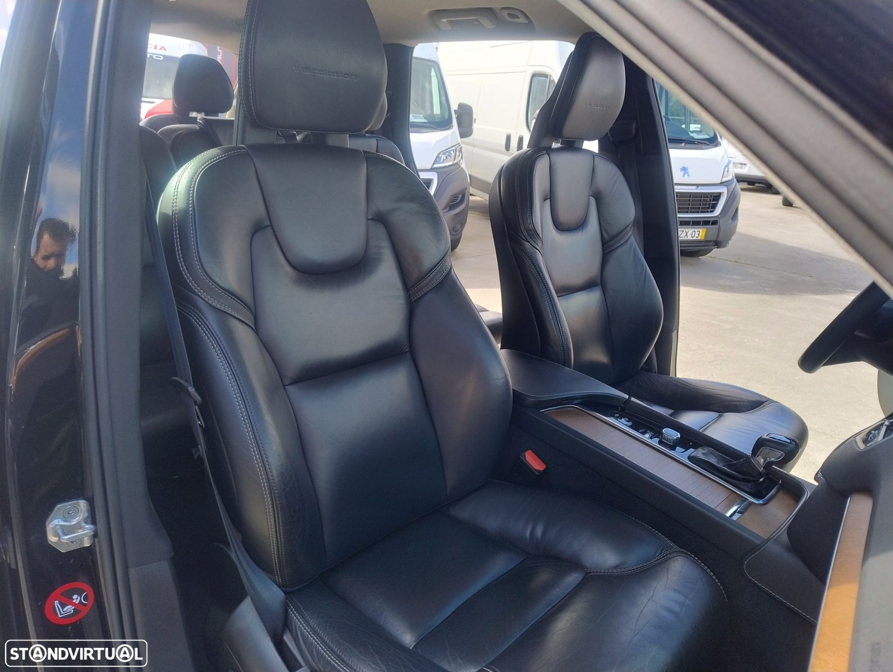 Volvo XC 90 2.0 D4 Inscription - 33