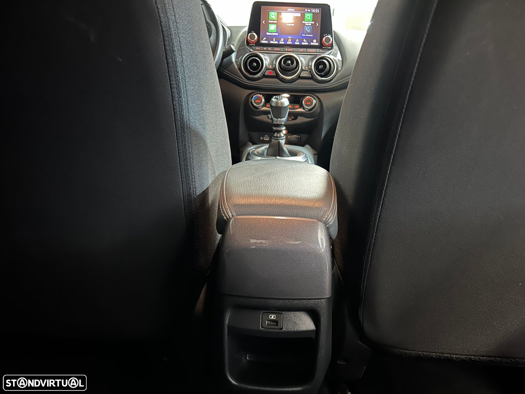 Nissan Juke 1.0 DIG-T N-Connecta - 34