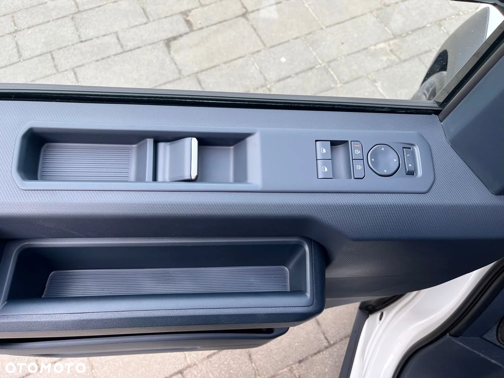 Kia PV5 - 18