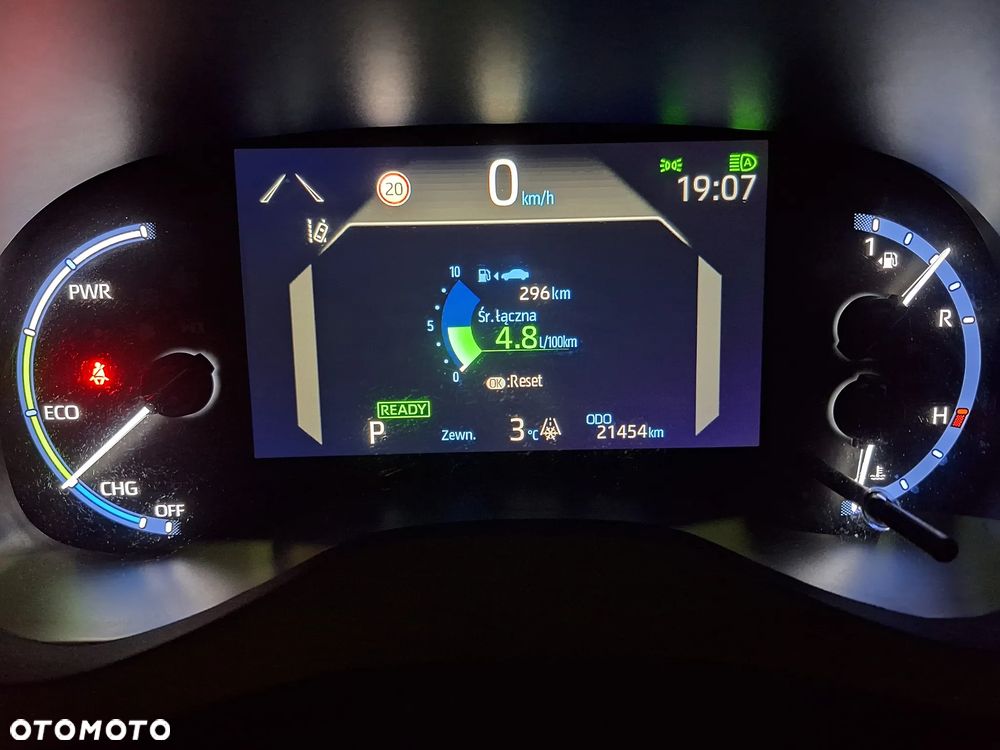 Toyota Yaris Cross Hybrid 1.5 Executive - 19