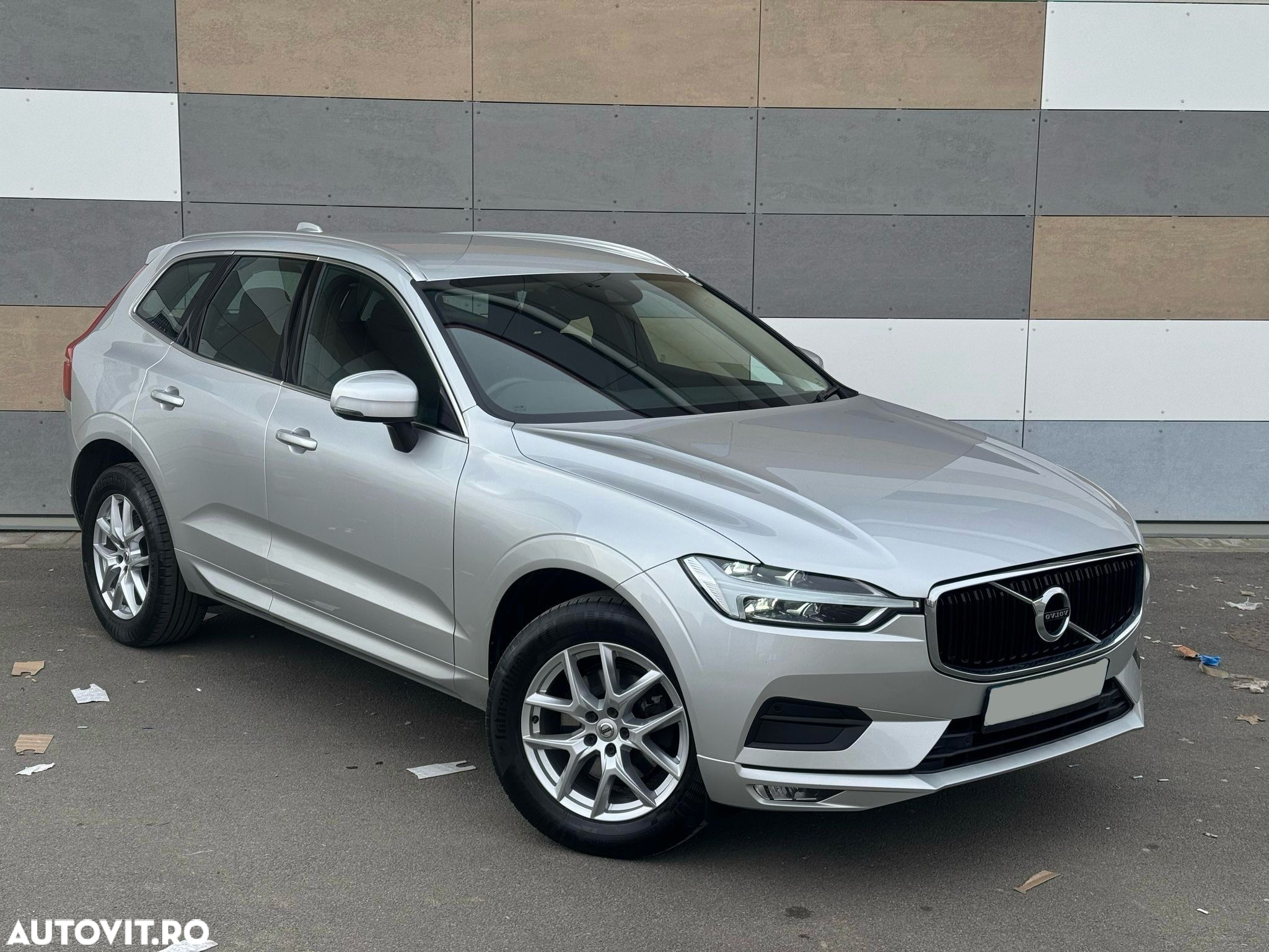 Volvo XC 60 D4 AWD Momentum - 3