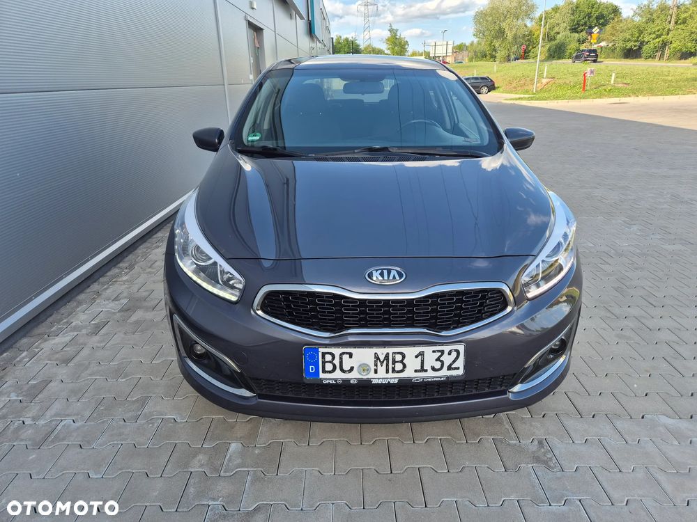 Kia Ceed 1.4 CVVT Dream Team Edition - 2