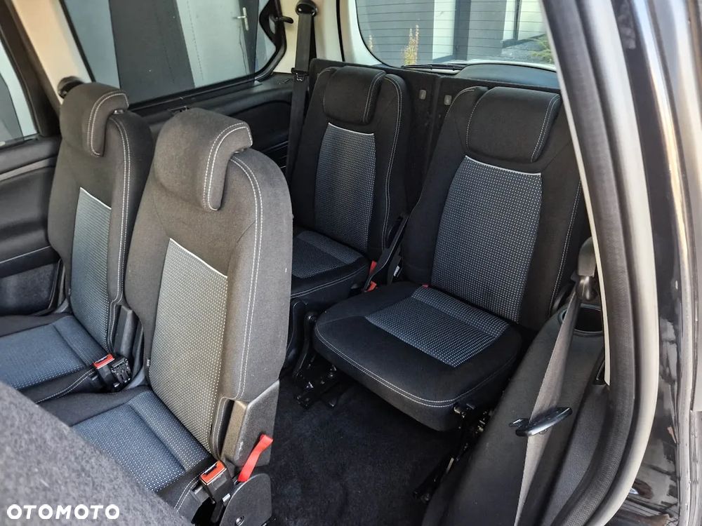 Ford Galaxy 2.0 TDCi Titanium - 8