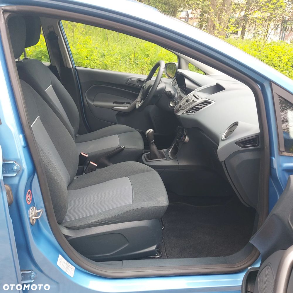 Ford Fiesta 1.25 Ambiente - 11