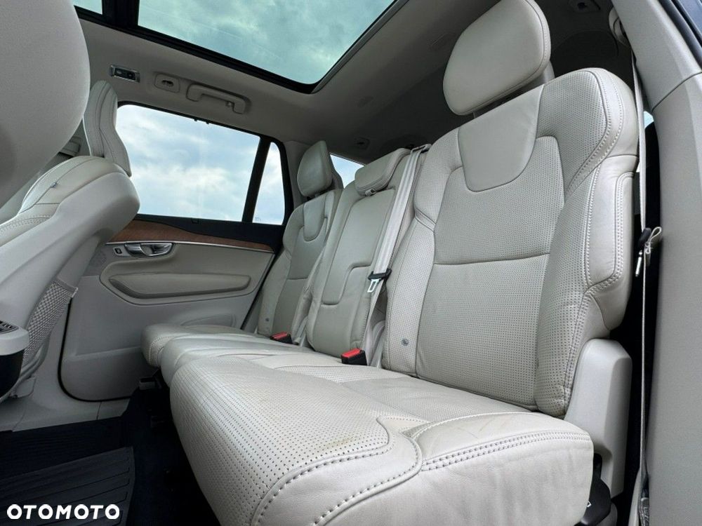 Volvo XC 90 T6 AWD Momentum 7os - 19