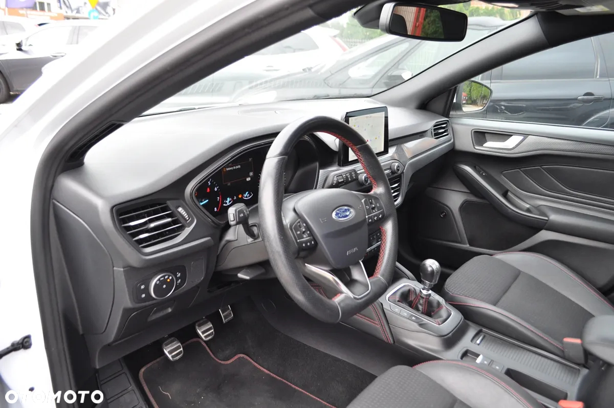 Ford Focus 1.0 EcoBoost Hybrid ST-LINE VIGNALE - 15