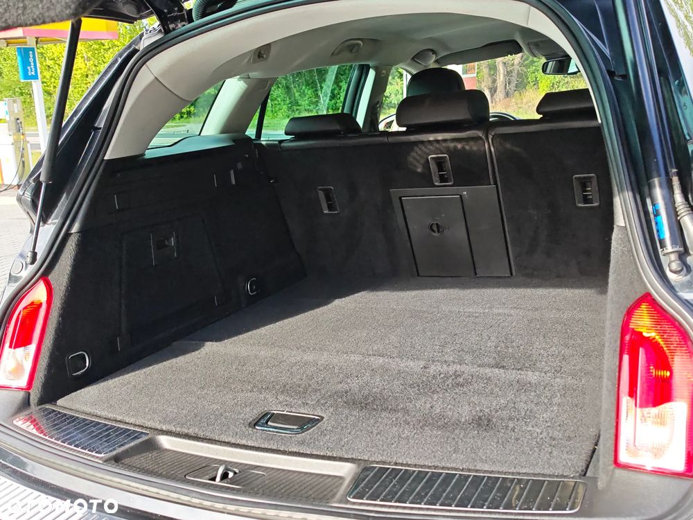 Opel Insignia 2.0 CDTI Cosmo - 30